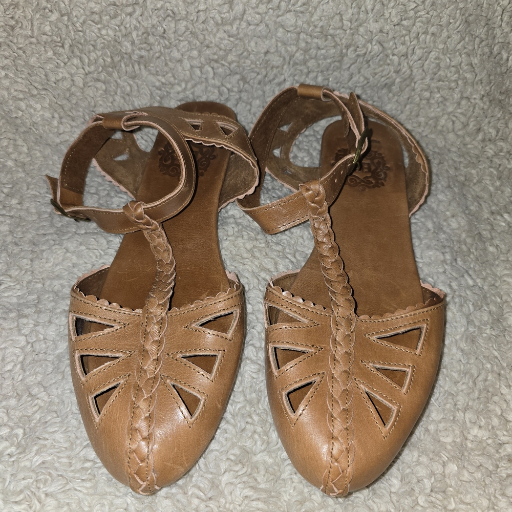 Braided Tan Leather Sandals - Picture 2 of 6